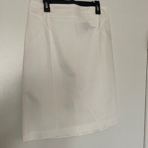 White Worthington pencil skirt, size 6